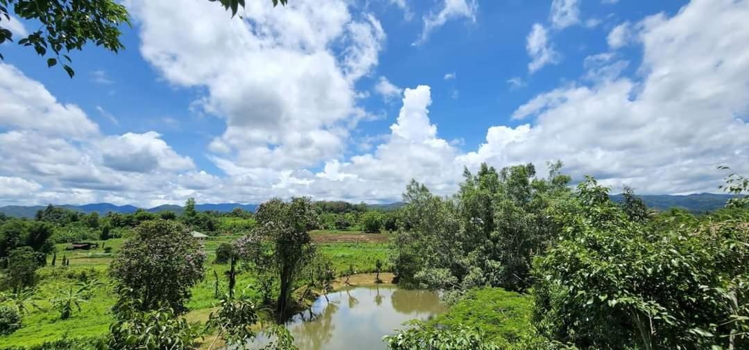 Homdoiintr Farmstay ฮ่อมดอยอินทร์ ฟาร์มสเตย์ Ban Huai Kaeo Bagian luar foto