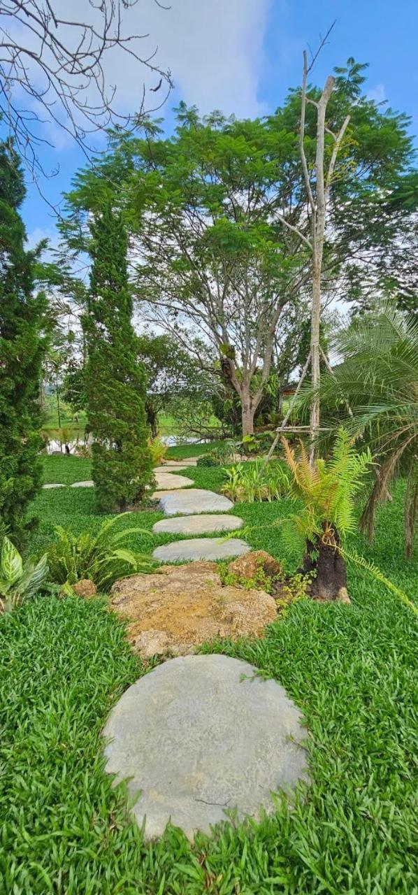 Homdoiintr Farmstay ฮ่อมดอยอินทร์ ฟาร์มสเตย์ Ban Huai Kaeo Bagian luar foto