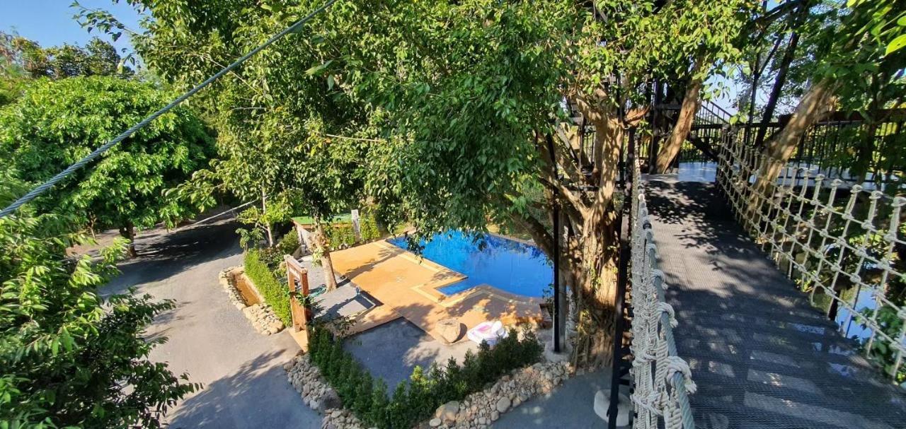 Homdoiintr Farmstay ฮ่อมดอยอินทร์ ฟาร์มสเตย์ Ban Huai Kaeo Bagian luar foto