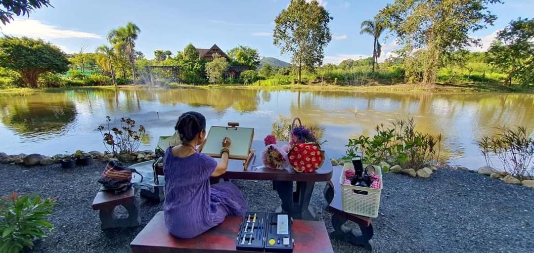 Homdoiintr Farmstay ฮ่อมดอยอินทร์ ฟาร์มสเตย์ Ban Huai Kaeo Bagian luar foto