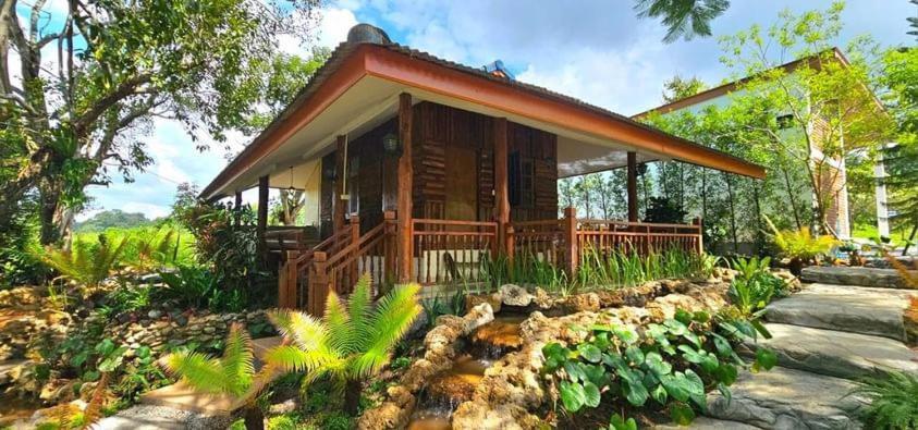 Homdoiintr Farmstay ฮ่อมดอยอินทร์ ฟาร์มสเตย์ Ban Huai Kaeo Bagian luar foto